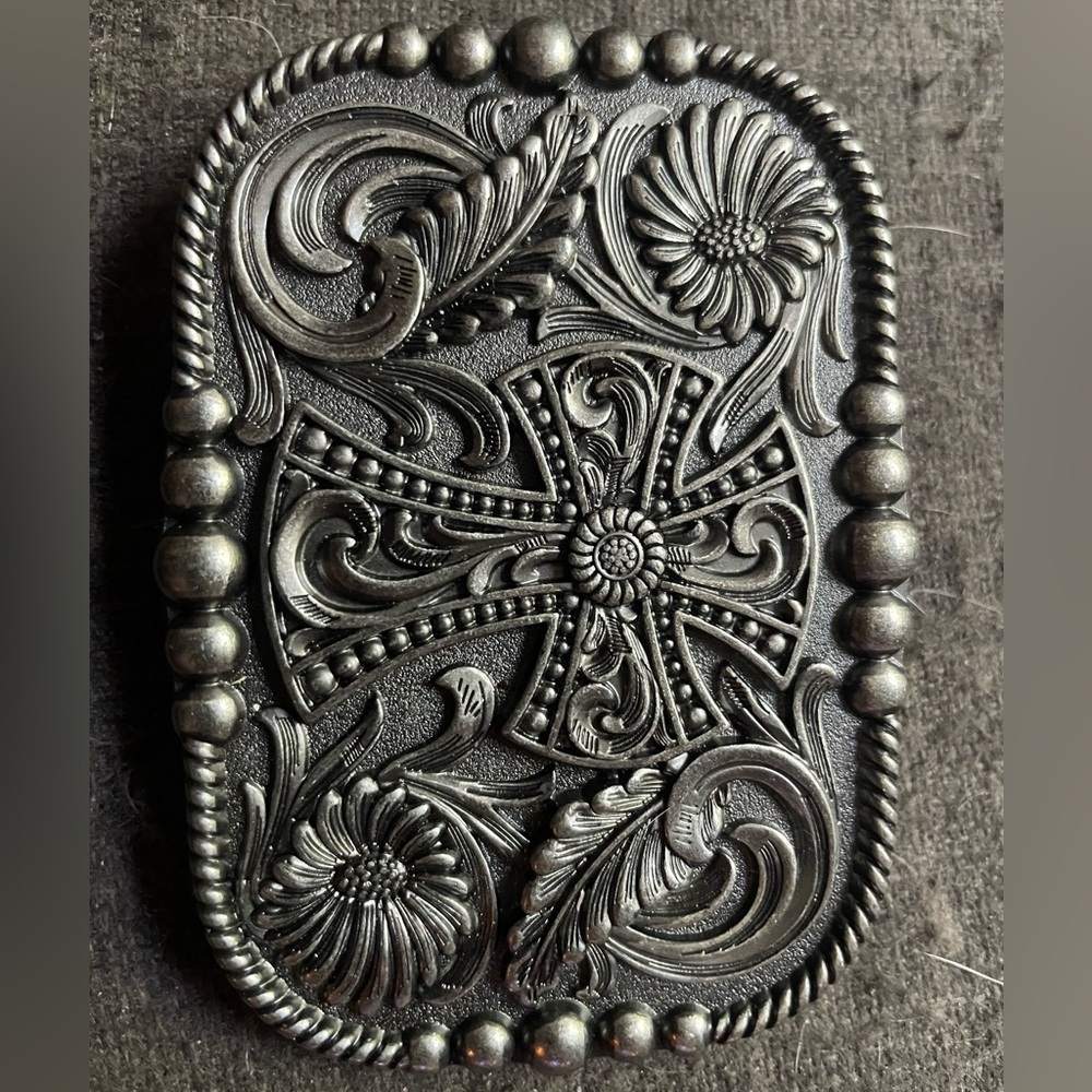 Cavanders buckle